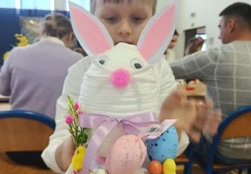Warsztaty wielkanocne przedszkolaków z rodzicami